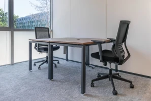 Bureau privé - 06410 - 3 postes - 1149€