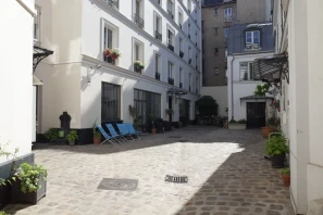 Bureau privé - 75011 - 3 postes - 1599€