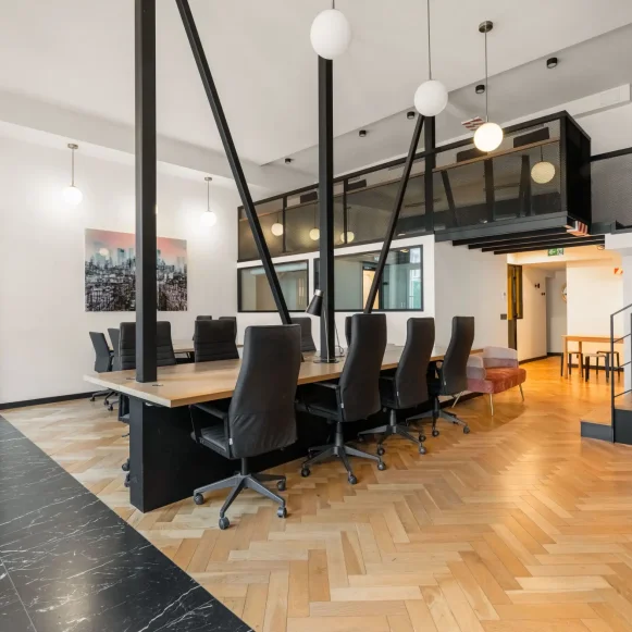 Espace indépendant 380 m² 56 postes Location bureau Rue Bayen Paris 75017 - photo 1