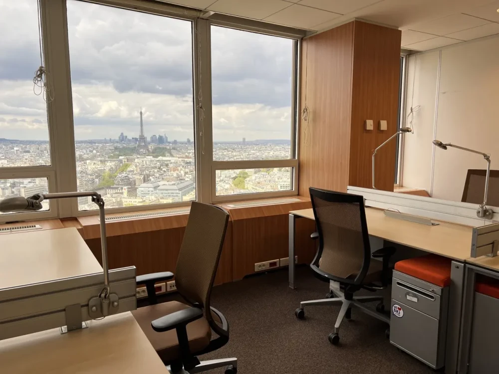 Bureau privé - 75015 - 4 postes - 2200€