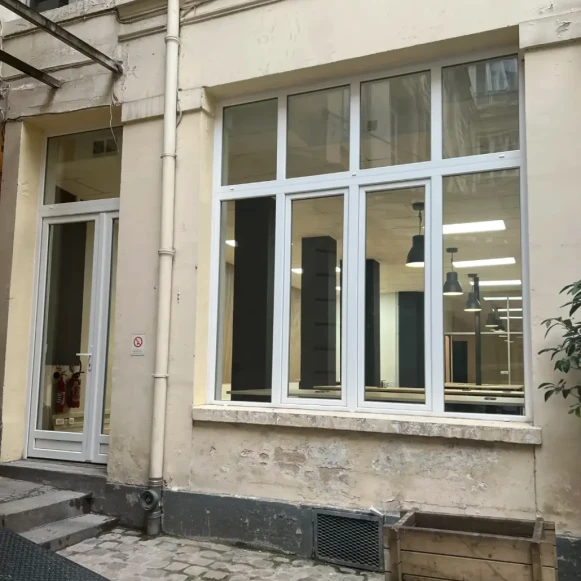 Open Space  12 postes Location bureau Rue de Cléry Paris 75002 - photo 5