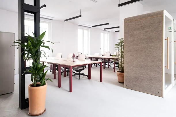 Espace indépendant - 75017 - 3 postes - 2400€