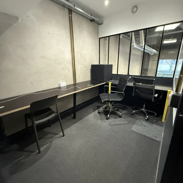 Bureau privé 270 m² 45 postes Coworking Rue du Chemin Vert Paris 75011 - photo 6