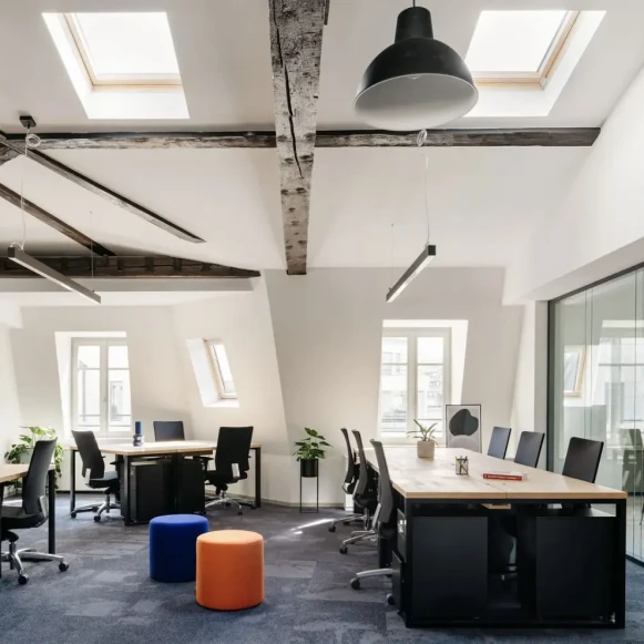 Espace indépendant 545 m² 80 postes Location bureau Rue de Châteaudun Paris 75009 - photo 1