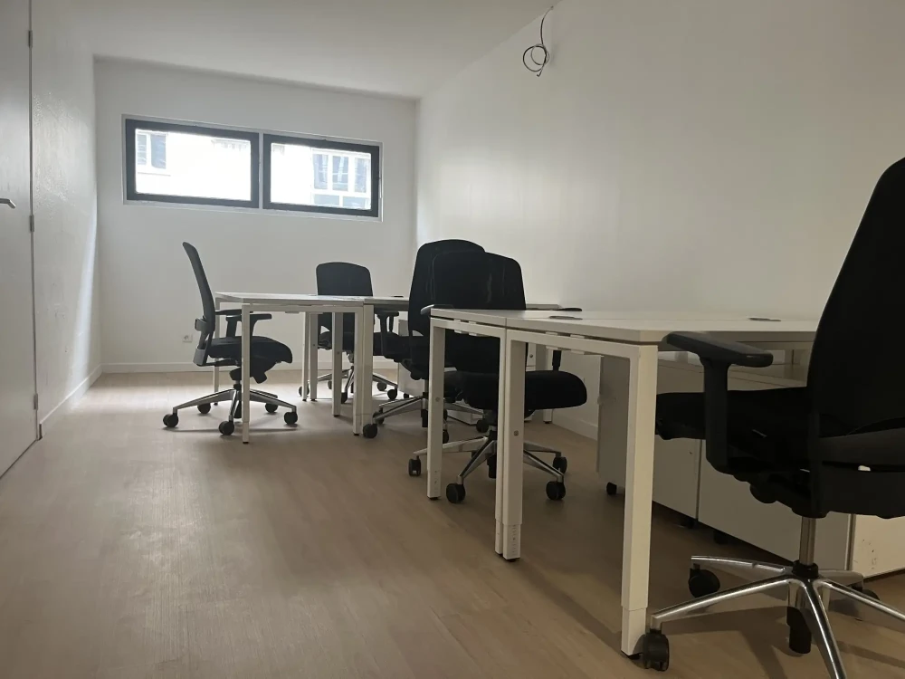 Bureau privé - 75012 - 6 postes - 1500€