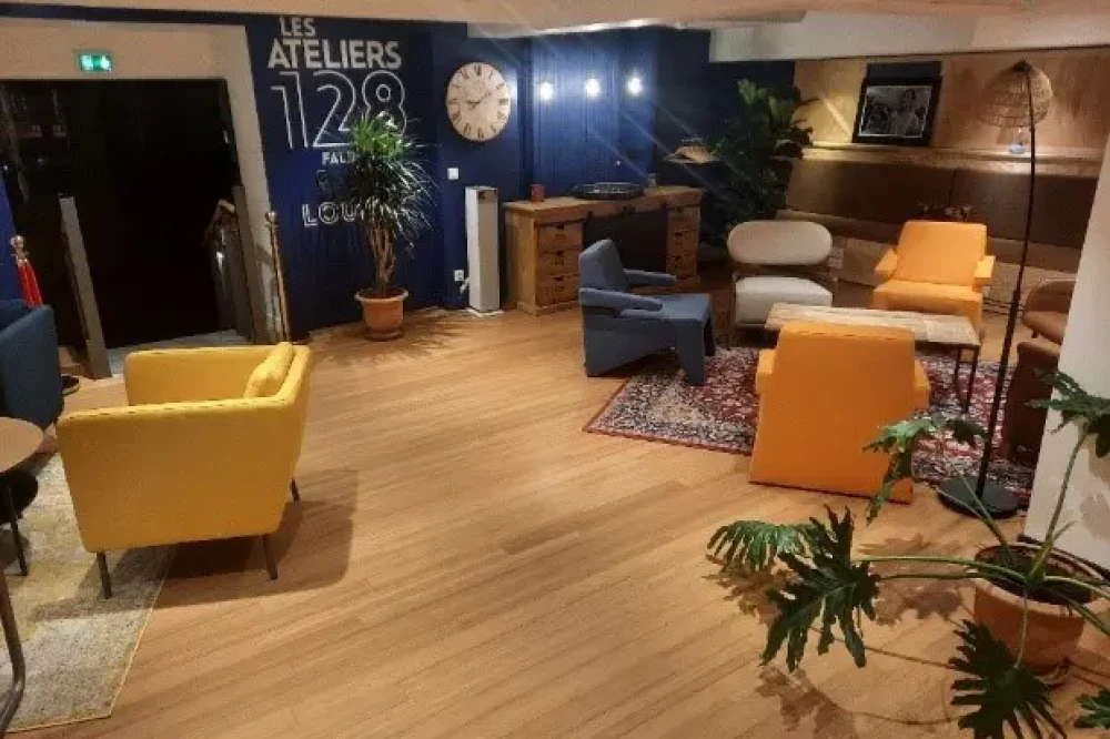 Espace indépendant - 93500 - 4 postes - 400€