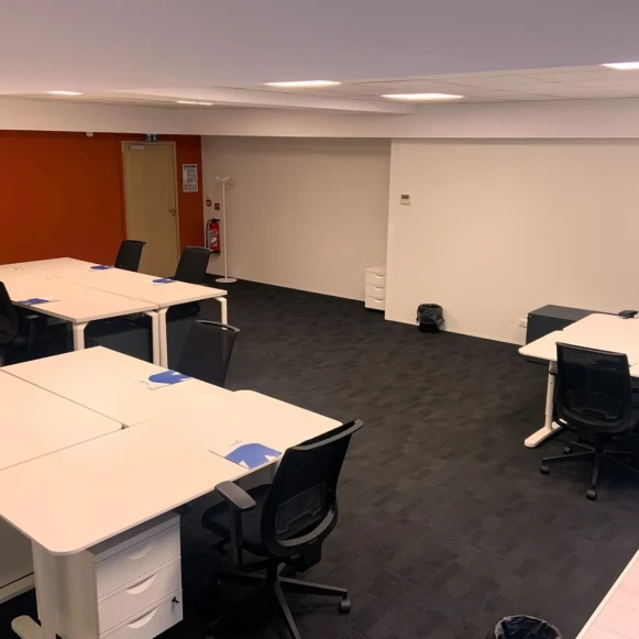 Bureau privé 65 m² 12 postes Coworking Place Rihour Lille 59000 - photo 1