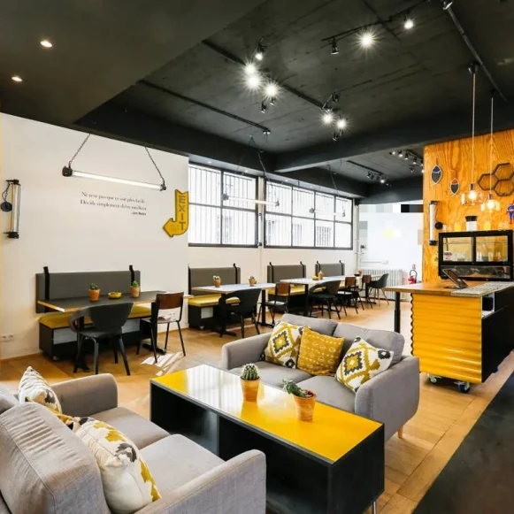 Bureau privé 20 m² 6 postes Location bureau Rue du Dahomey Paris 75011 - photo 3