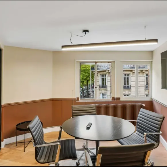 Bureau privé 350 m² 62 postes Location bureau Rue Alphonse de Neuville Paris 75017 - photo 1