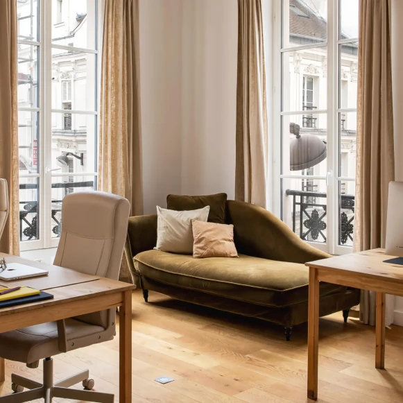 Bureau privé 100 m² 16 postes Location bureau Rue d'Aboukir Paris 75002 - photo 6
