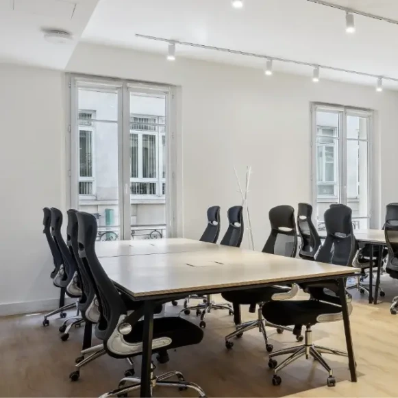 Espace indépendant 190 m² 28 postes Coworking Rue de Saint-Pétersbourg Paris 75008 - photo 7