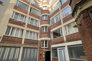 Open Space - 75014 - 6 postes - 260€