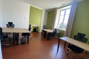 Bureau privé - 13100 - 6 postes - 1750€