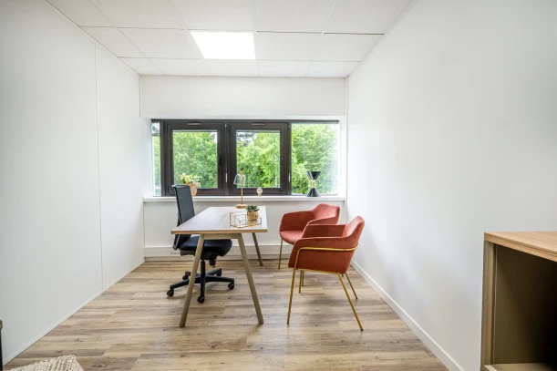 Bureau privé - 44300 - 1 poste - 650€