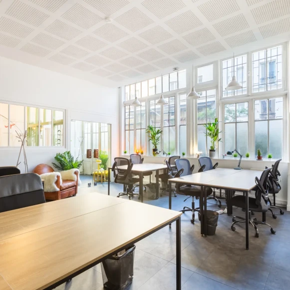 Espace indépendant 105 m² 25 postes Location bureau Rue Oberkampf Paris 75011 - photo 1