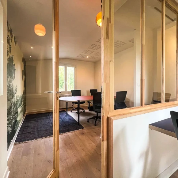 Open Space 44 postes Location bureau Rue du Bois Belin Pyrénées-Atlantiques 64600 - photo 4