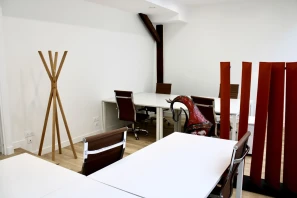 Espace indépendant - 75010 - 70 postes - 37800€