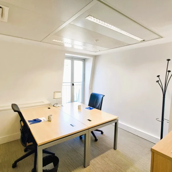 Bureau privé 11 m² 2 postes Coworking Rue Scribe Paris 75009 - photo 1