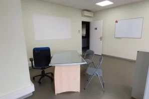 Bureau privé - 31770 - 2 postes - 384€