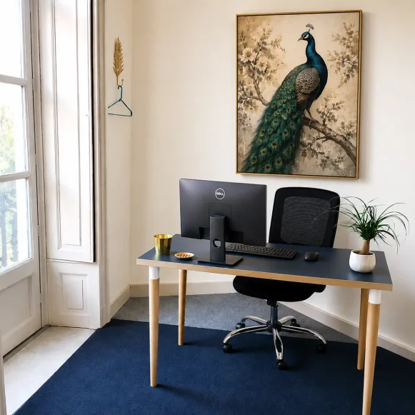 Bureau privé 38 m² 7 postes Coworking Rue de Maguelone Montpellier 34000 - photo 2