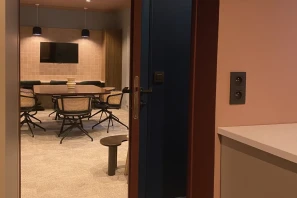 Espace indépendant - 75007 - 13 postes - 5850€