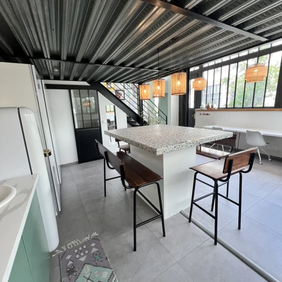 Espace indépendant 60 m² 8 postes Coworking Rue Saint-Maur Paris 75010 - photo 3