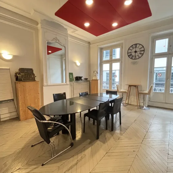 Bureau privé 15 m² 3 postes Coworking Rue du Chemin Vert Paris 75011 - photo 7