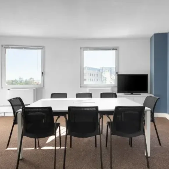 Bureau privé 32 m² 8 postes Coworking Rue Blanche Paris 75009 - photo 3