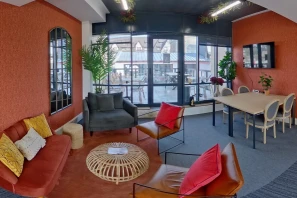 Bureau privé - 14800 - 5 postes - 2440€