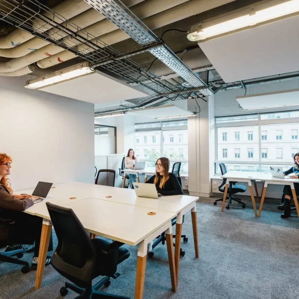 Bureau privé 24 m² 6 postes Coworking Rue de Bercy Paris 75012 - photo 6