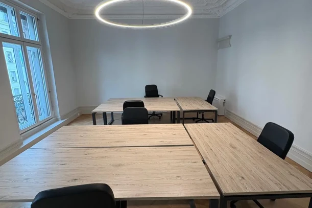 Bureau privé - 67000 - 6 postes - 1740€