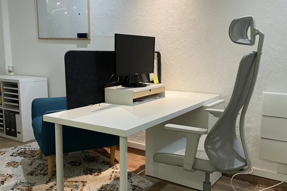 Bureau privé - 44400 - 2 postes - 510€