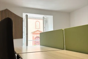 Open Space - 81000 - 4 postes - 150€