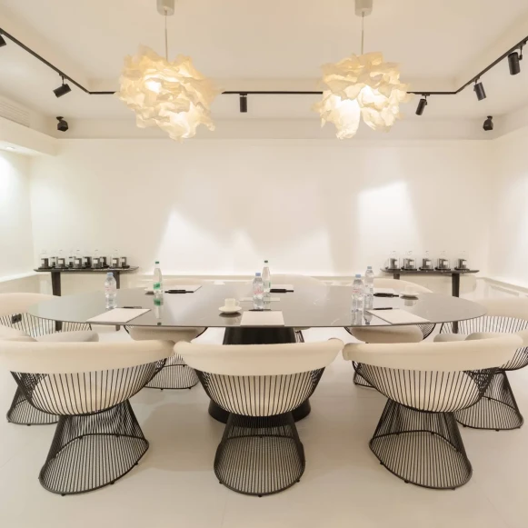 Bureau privé 35 m² 9 postes Location bureau Rue Saint-Dominique Paris 75007 - photo 2