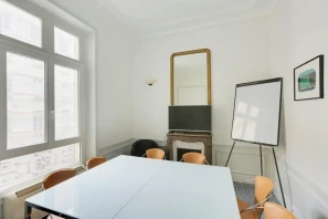 Bureau privé - 75008 - 8 postes - 3300€