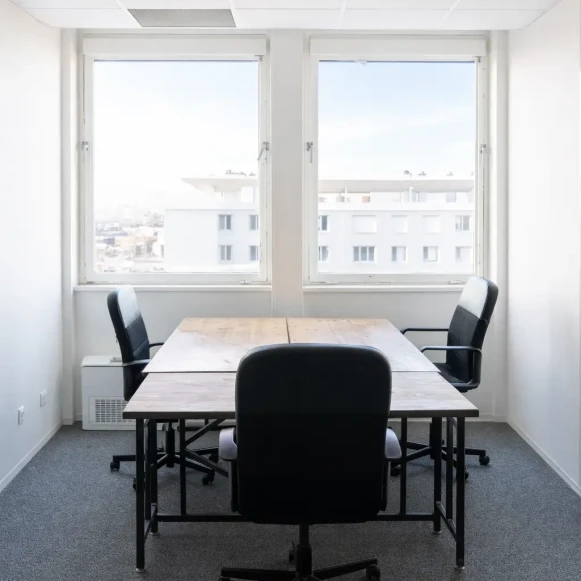 Bureau privé 16 m² 3 postes Coworking Boulevard Victor Hugo Clichy 92110 - photo 2