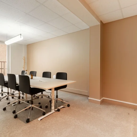Espace indépendant 200 m² 31 postes Location bureau Rue de Montmorency Paris 75003 - photo 7