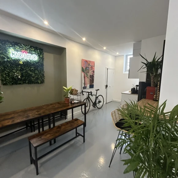 Espace indépendant 55 m² 8 postes Location bureau Rue de la Pierre Levée Paris 75011 - photo 11