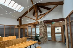 Bureau privé - 13006 - 1 poste - 260€