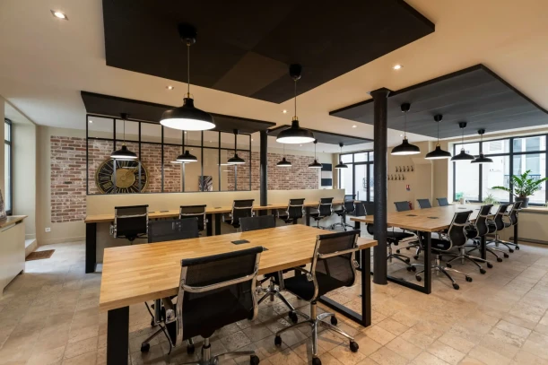 Espace indépendant - 75014 - 18 postes - 7650€