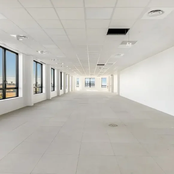 Espace indépendant 1 882 m² 190 postes Location bureau Avenue des Champs Blancs Cesson-Sévigné 35510 - photo 9