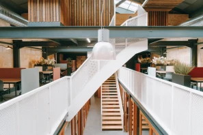 Bureau privé - 33000 - 4 postes - 1400€