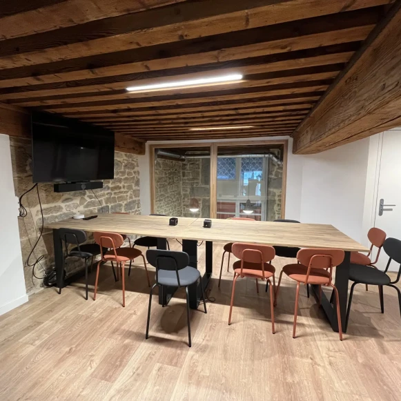 Open Space  8 postes Location bureau Montée Saint-Sébastien Lyon 69001 - photo 5