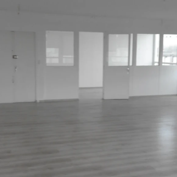 Bureau privé 120 m² 18 postes Coworking Avenue de Verdun Trilport 77470 - photo 4