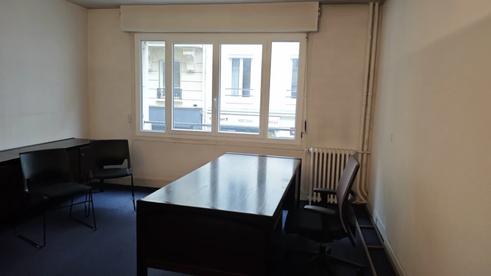 Bureau privé - 75016 - 3 postes - 1250€