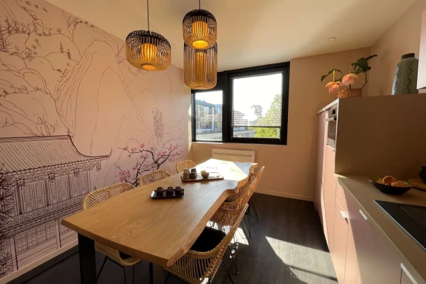 Bureau privé - 49000 - 1 poste - 950€