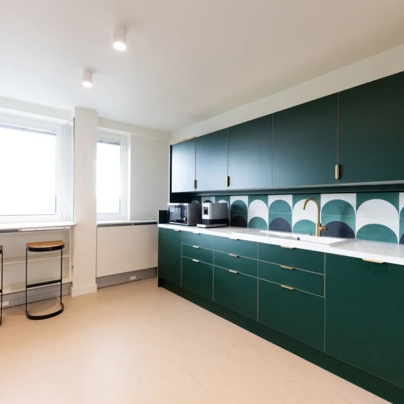 Open Space  5 postes Location bureau Rue de l'Université Paris 75007 - photo 5