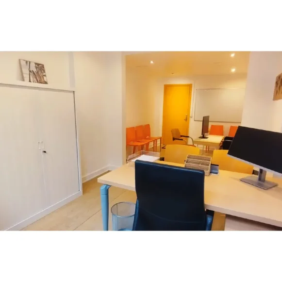 Bureau privé 20 m² 4 postes Coworking Avenue Jean Moulin Montreuil 93100 - photo 4