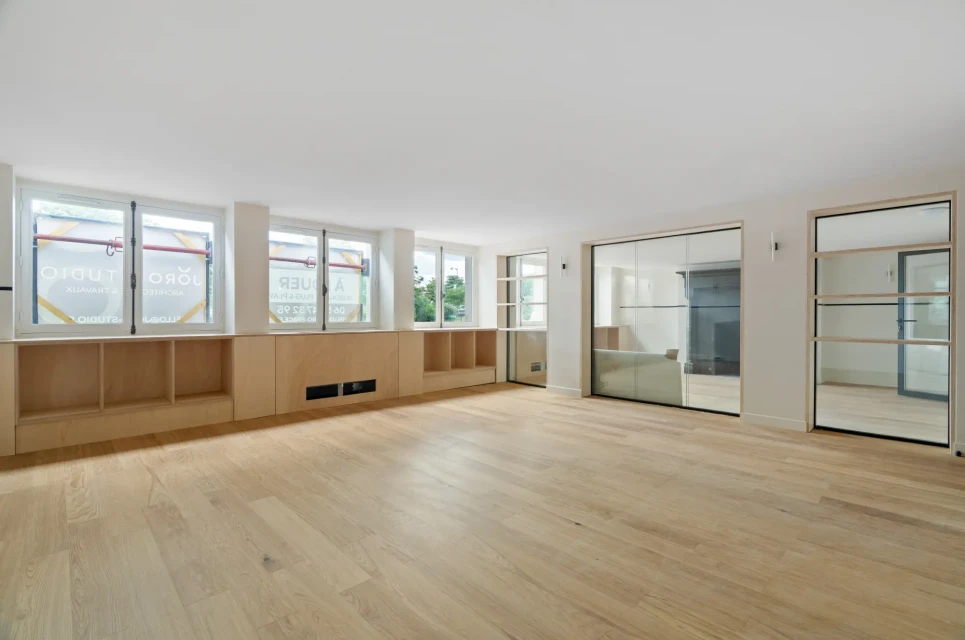 Jöro Cours Albert 1er