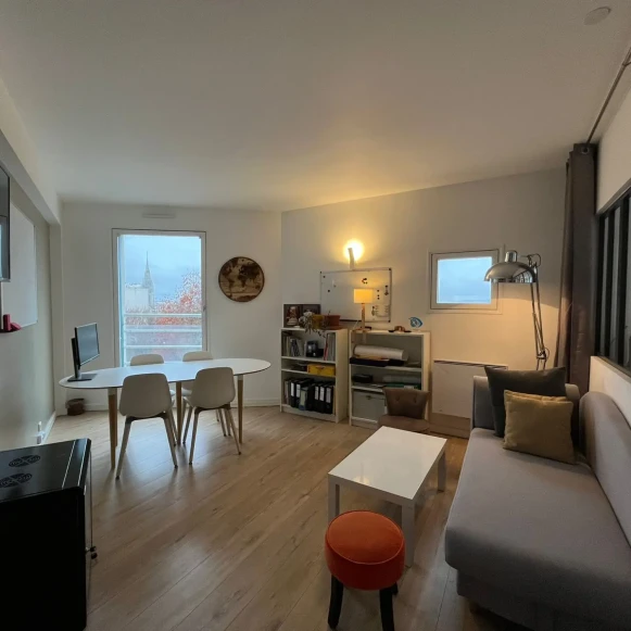 Bureau privé 57 m² 12 postes Location bureau Rue Piat Paris 75020 - photo 1